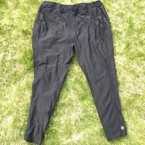 Black leggings good for workouts or lounging